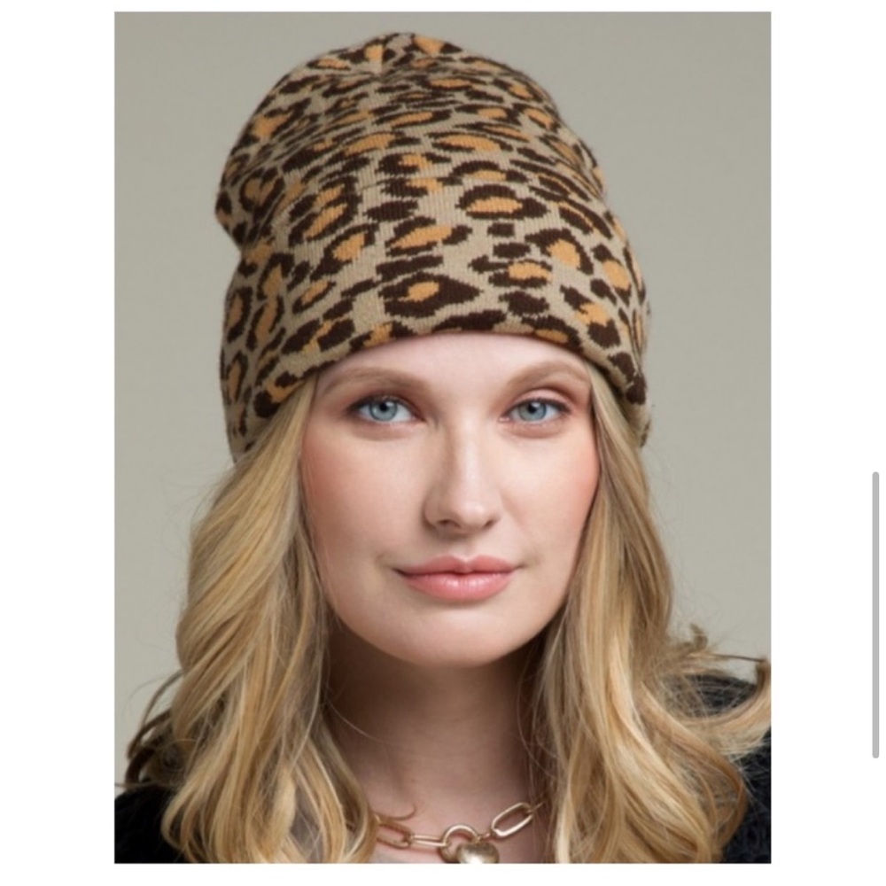 ✨NEW✨ Soft Leopard Beanie Hat